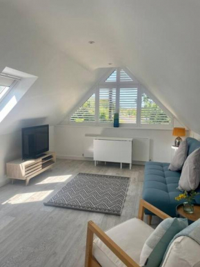 Cosy accommodation, easy walk to beach!